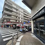 Διαμέρισμα Lumineux Avec Balcon A Proximite De La *